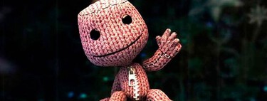 A player brings out their old PS3 and discovers their deceased father's name in the credits of a legendary game, LittleBigPlanet